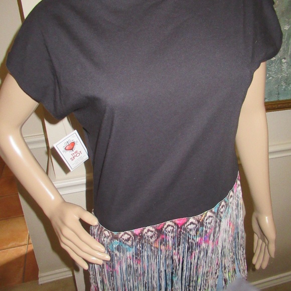 Crop AZTEC Fringe SHIRT - Picture 2 of 5